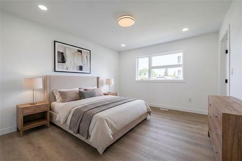 1930 Elgin Ave, Winnipeg, MB 