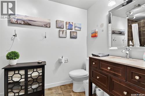 2202 Arens Road E, Regina, SK 