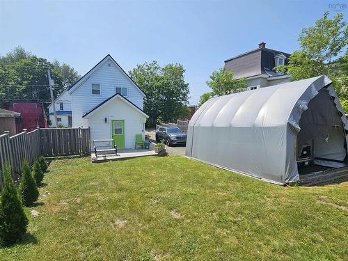 4 Victoria Street, Springhill, NS 