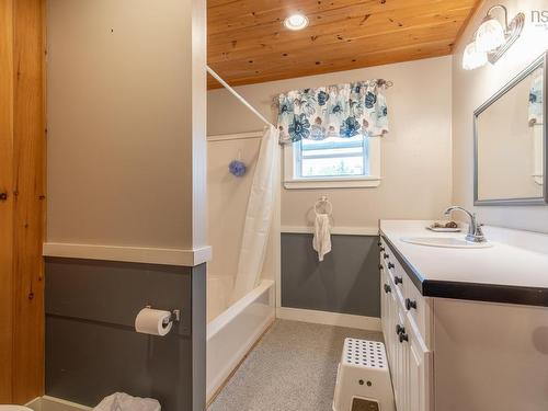 31 Maple Drive, Brooklyn, NS 
