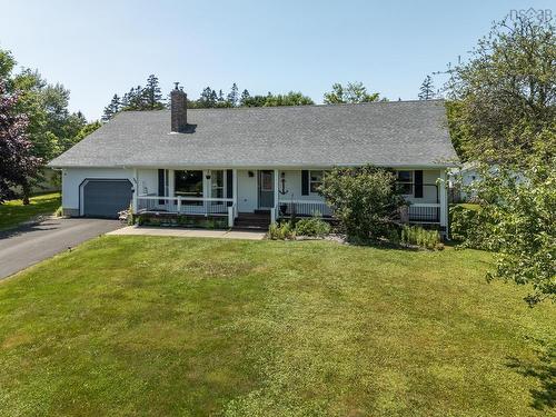 31 Maple Drive, Brooklyn, NS 
