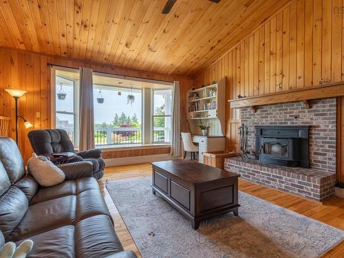 31 Maple Drive, Brooklyn, NS 