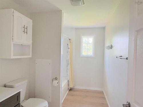 41 Abbotts Harbour, Middle West Pubnico, NS 
