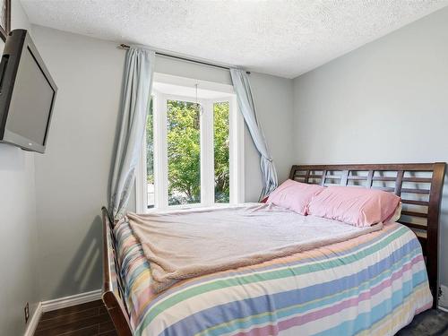 13 Fernhill Drive, Dartmouth, NS 