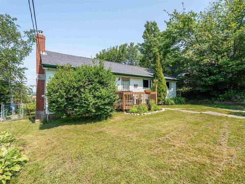 13 Fernhill Drive, Dartmouth, NS 