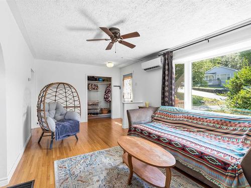 13 Fernhill Drive, Dartmouth, NS 