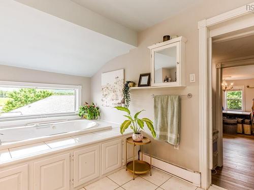 8843 221 Highway, Sheffield Mills, NS 