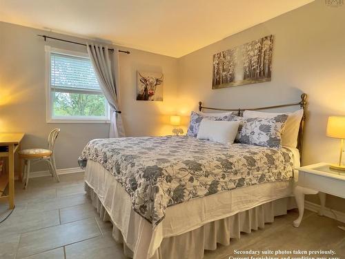 8843 221 Highway, Sheffield Mills, NS 