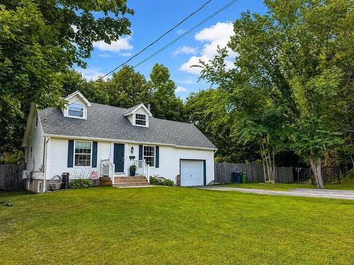 30 Pleasant Street, Kentville, NS 