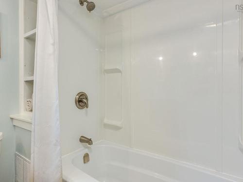 107 Maple Avenue, Berwick, NS 