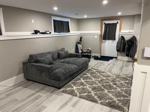 6&6A Brightman Avenue, Currys Corner, NS 