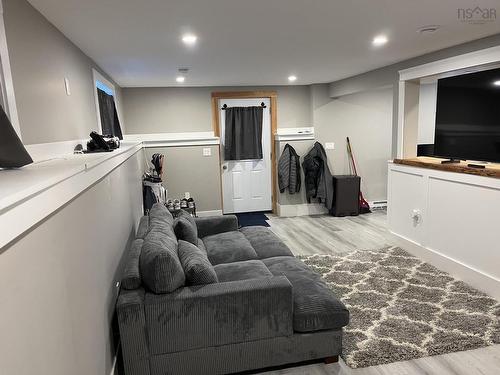 6&6A Brightman Avenue, Currys Corner, NS 