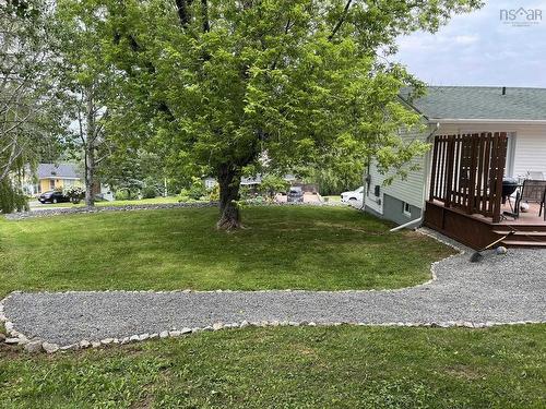 6&6A Brightman Avenue, Currys Corner, NS 