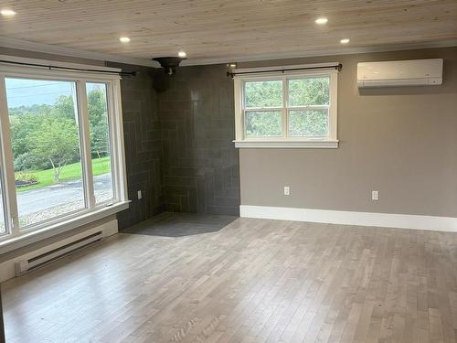 6&6A Brightman Avenue, Currys Corner, NS 