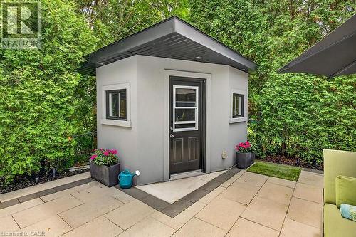 26 Freeland Court, Hamilton, ON - Outdoor With Exterior