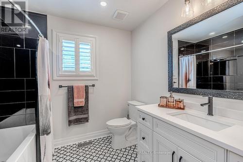 35 Benjamin Lane, Barrie, ON 