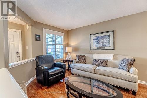 35 Benjamin Lane, Barrie, ON 