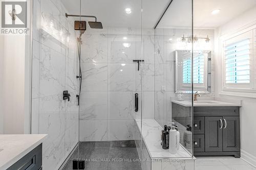 35 Benjamin Lane, Barrie, ON 