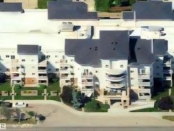 #314 8528 82 AV NW  Edmonton, AB T6B 0Y8