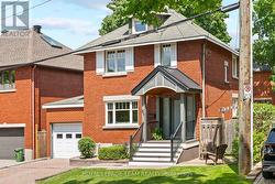 63 GWYNNE AVENUE  Ottawa, ON K1Y 1X1