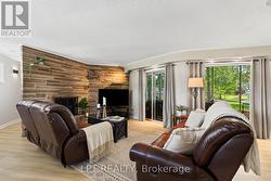 Living Foom - 