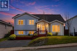 7 Penney Crescent  St John's, NL A1A 5H1