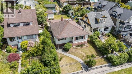 720 Third Street, Nelson, BC - Outdoor