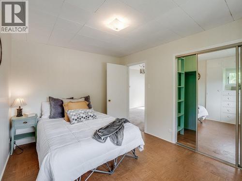 720 Third Street, Nelson, BC - Indoor Photo Showing Bedroom
