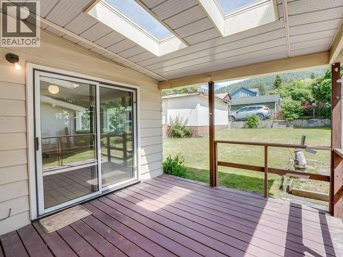 720 Third Street, Nelson, BC - Outdoor With Deck Patio Veranda With Exterior