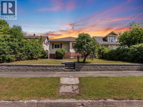 720 Third Street, Nelson, BC - Outdoor