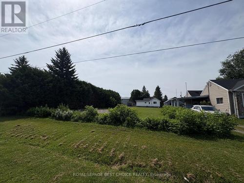 84 Third Avenue, Englehart, ON 