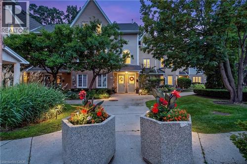 2110 CLEAVER Avenue Unit# 219  Burlington, ON L7M 3Z4