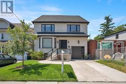 136 GLENWOOD CRESCENT Toronto, ON M4B 1K2