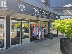 1500 BANK STREET  Ottawa, ON K1H 7Z2
