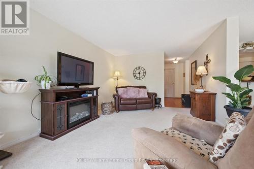 305 - 245 Queen Street W, Centre Wellington (Fergus), ON 
