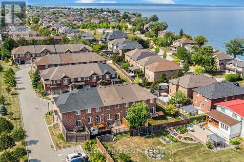 Steps to the lake and park - 22 - 45 Seabreeze Crescent, Hamilton, ON 