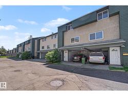 661 Abbottsfield RD NW  Edmonton, AB T5W 4R4