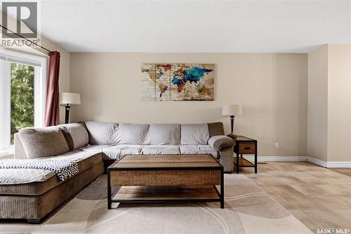 1107 Ferguson Crescent, Regina, SK 
