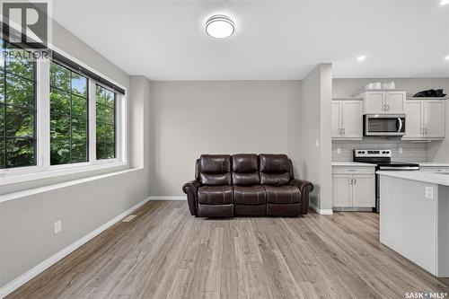 3281 Chuka Boulevard, Regina, SK 