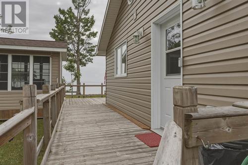 2761 Hawdon Dr, Richards Landing, ON 