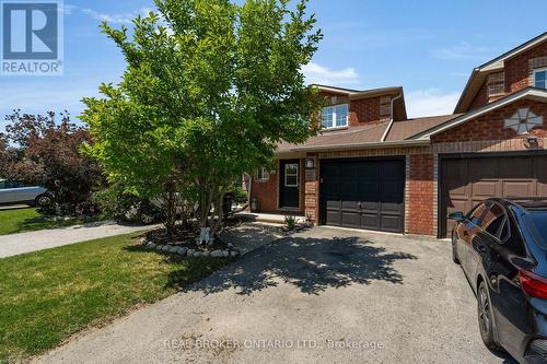 166 TUNBRIDGE ROAD  Barrie, ON L4M 6S1