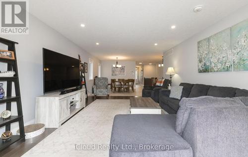 Open Concept Living/Dining Room Combination - 108 Stephenson Way, Minto, ON 