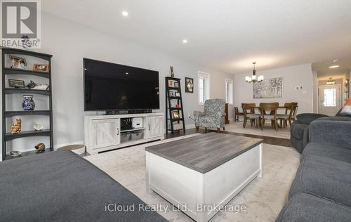 Living/Dining Room Combination - 108 Stephenson Way, Minto, ON 