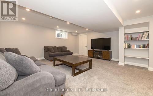 Family Room - 108 Stephenson Way, Minto, ON 