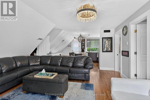 In-law suite - 1978 Henderson Line, Otonabee-South Monaghan, ON 