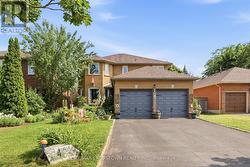 4 MARTINET STREET Whitby, ON L1N 8K8