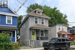 2 - 123 PAMILLA STREET W Ottawa, ON K1S 3K9