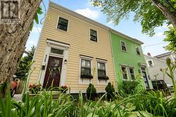 6048 Compton Avenue  Halifax, NS B3K 1E7