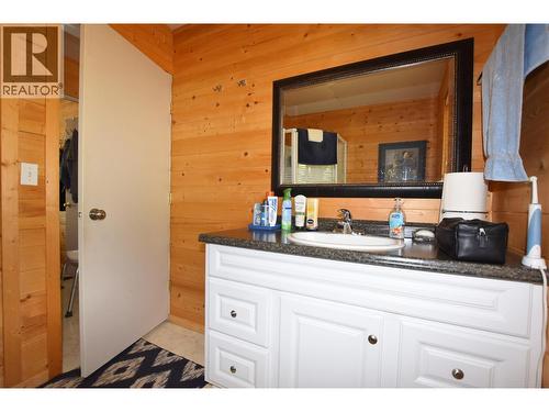 1 Imtil Road, Vernon, BC - Indoor Photo Showing Other Room