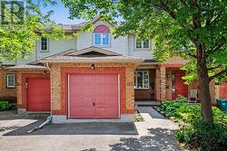187 KINCARDINE DRIVE  Ottawa, ON K2V 1C5